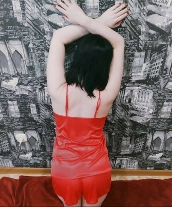 Живу и работаю в Москве, где готова погрузить вас в мир наслаждений. 💋
🌟 Мои услуги широки, включая классический и эротический массаж, ролевые игры, стриптиз и многое другое. Независимо от ваших фантазий, я гарантирую, что вы будете оставлены довольными и полностью удовлетворенными.
💯 Мои клиенты пишут отзывы, в которых отмечают мою красоту, нежность и профессионализм. Фото настоящие и свежие, и я не сомневаюсь, что оно вас привлечет еще больше.
💌 Желаете окунуться в мир непринужденной страсти и наслаждения? Свяжитесь со мной. Буду рада встретиться с вами в Москве и подарить вам незабываемые моменты удовольствия. 💫 Фаина